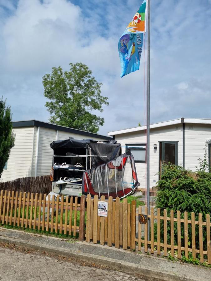Ferienwohnung Direkt Am Strand In Makkum Eksteriør billede